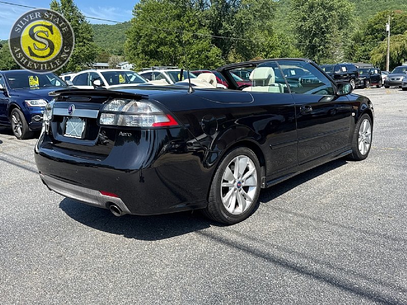 Used 2010 Saab 9-3 Aero FWD image 6