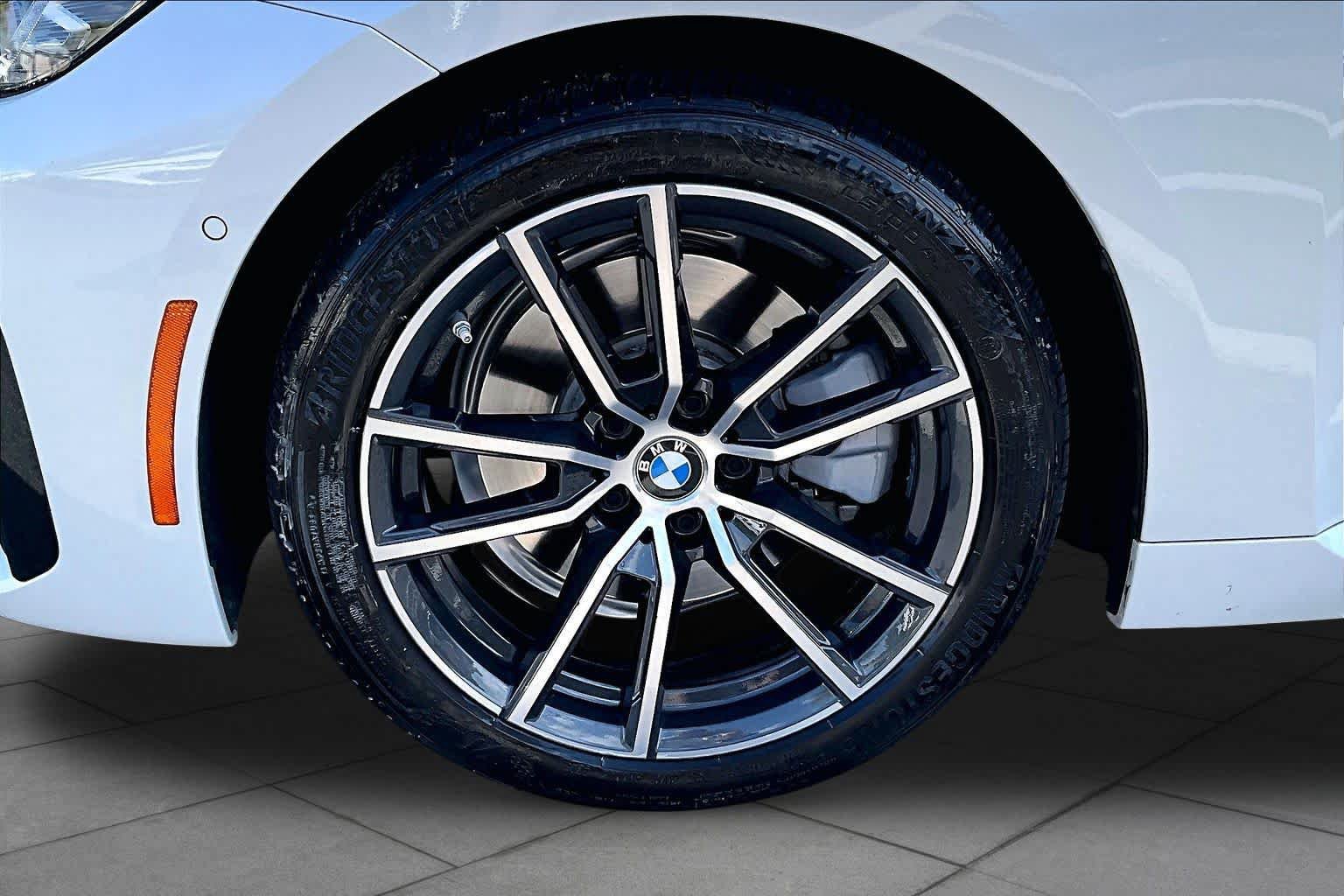Used 2024 BMW 230i Coupe RWD image 15