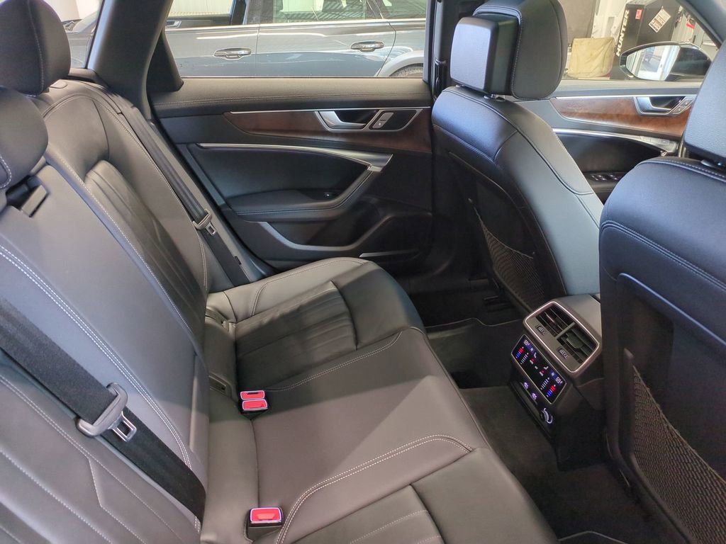 Used 2020 Audi A6 3.0T allroad Premium Plus w/ Audi Side Assist Package image 35