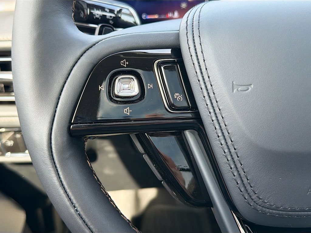 New 2026 Lincoln Aviator Reserve AWD/4WD image 12