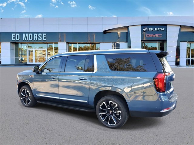 New 2025 GMC Yukon XL Elevation image 2