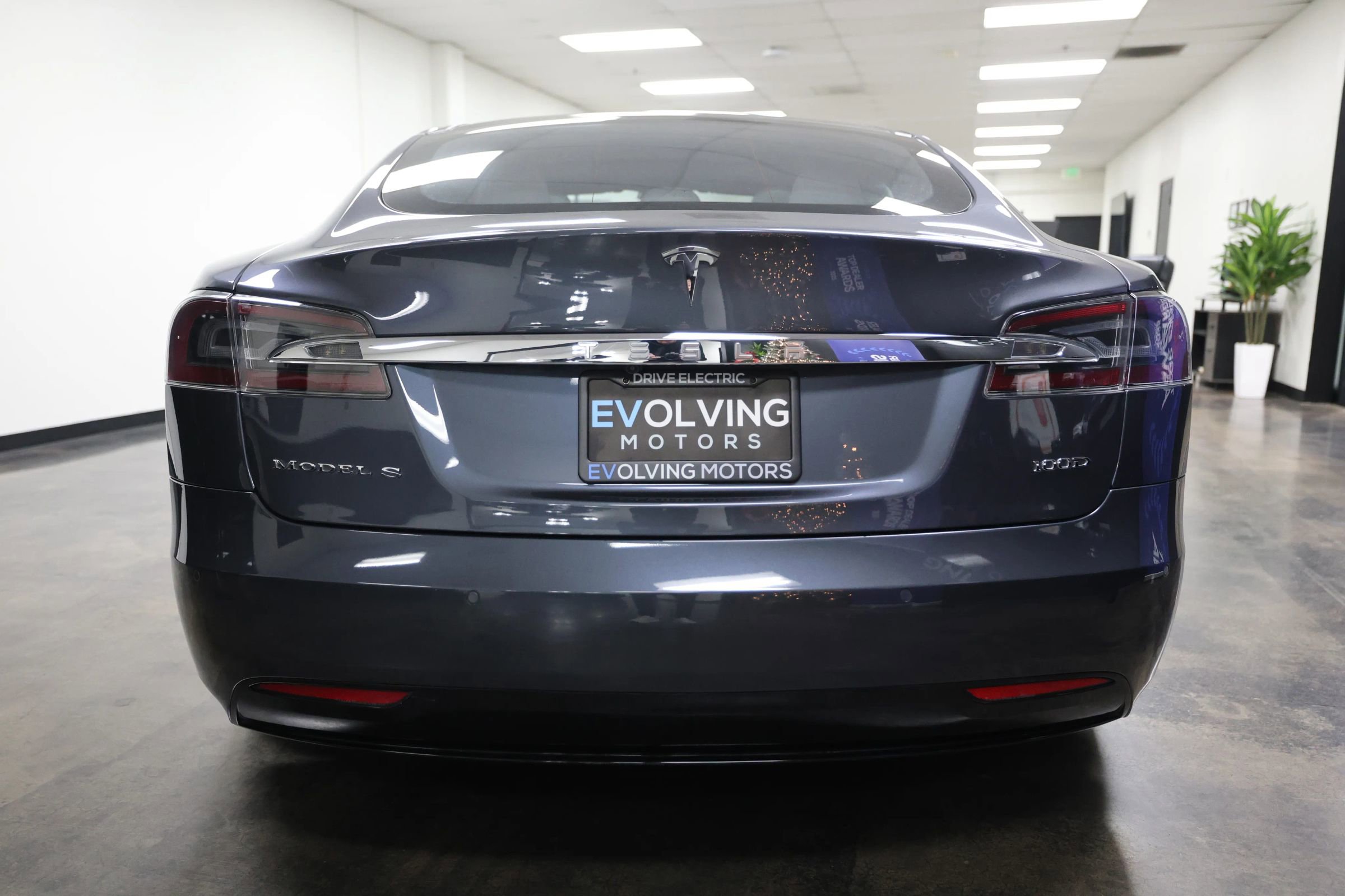 Used 2017 Tesla Model S 100D image 7