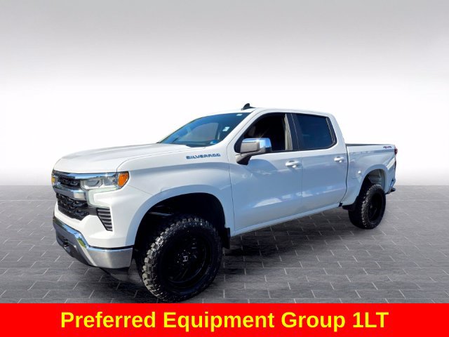 Used 2025 Chevrolet Silverado 1500 LT AWD/4WD image 4