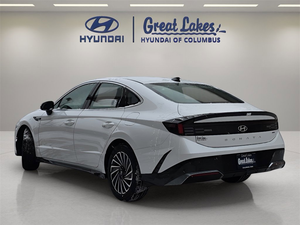 New 2025 Hyundai Sonata SEL image 3