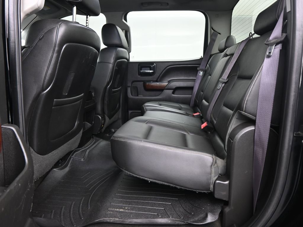 Used 2015 GMC Sierra 2500 SLT w/ Duramax Plus Package image 17