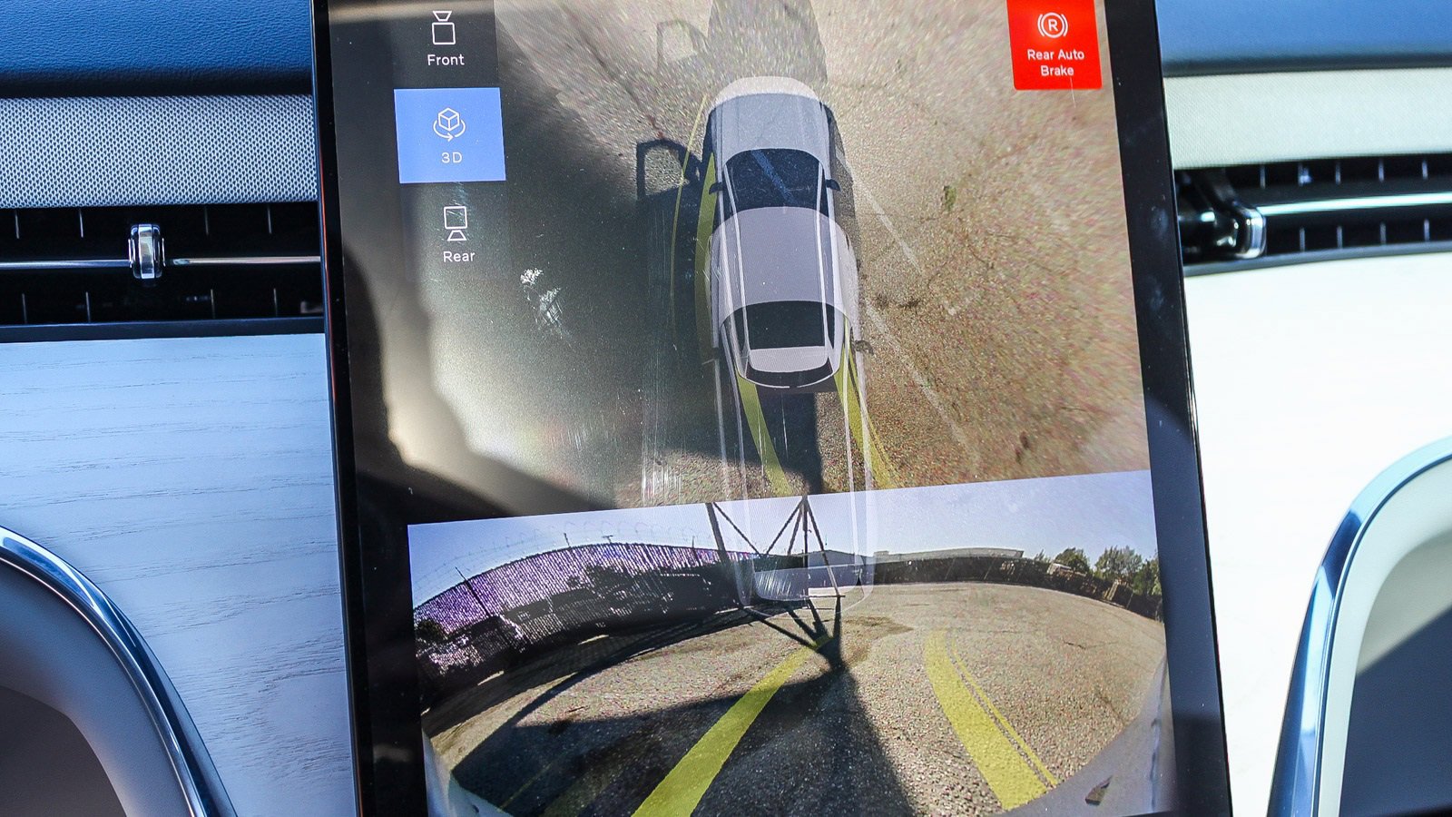 New 2025 Volvo EX90 Plus w/ Protection Package Premier image 26