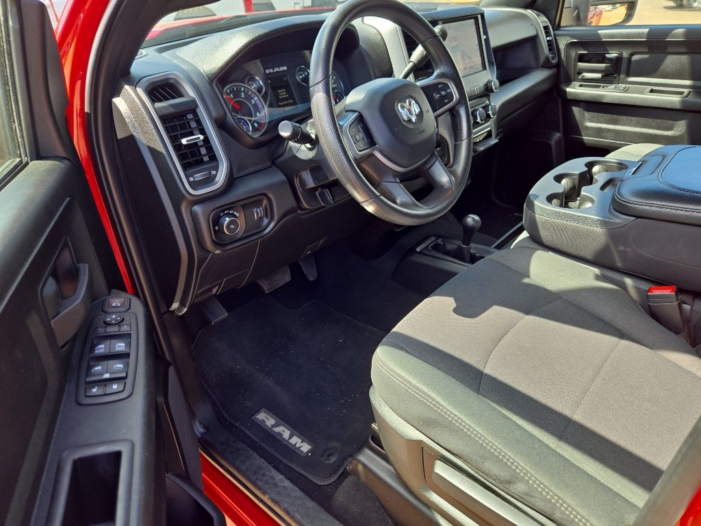 Used 2024 RAM 3500 Tradesman w/ Chrome Appearance Group AWD/4WD image 25