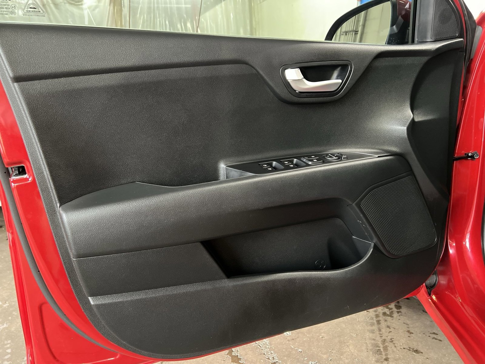 Used 2023 Kia Rio S w/ Technology Package image 13