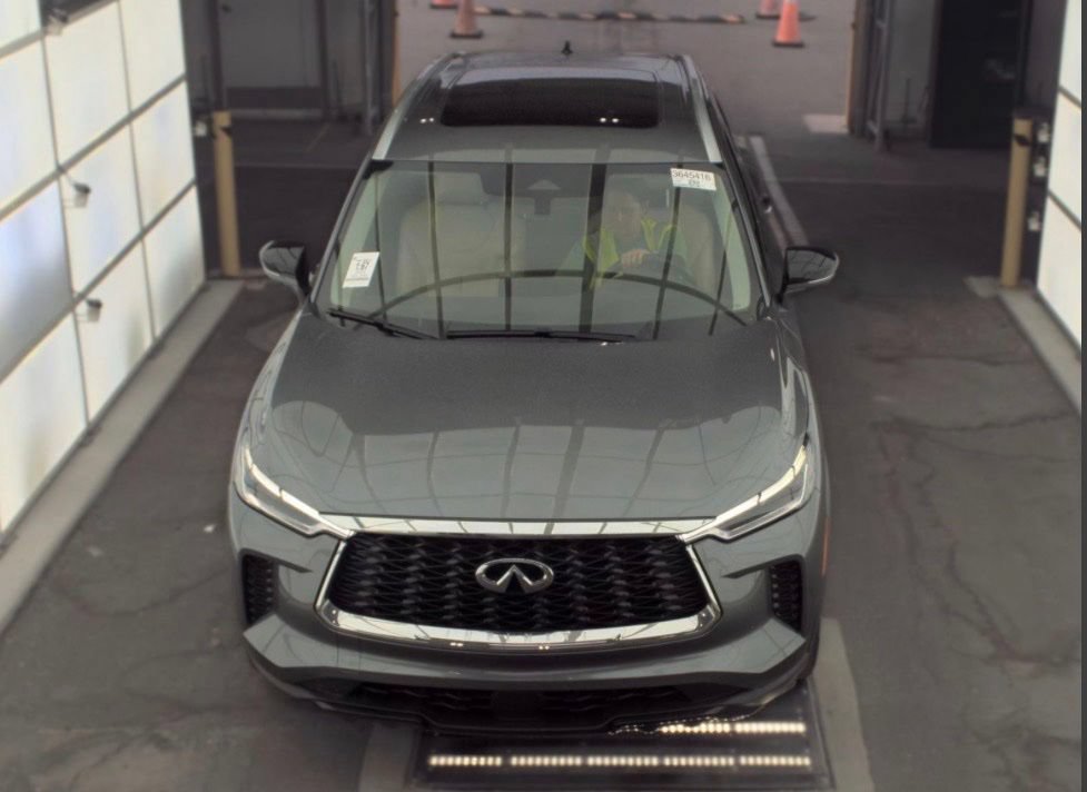 Certified 2024 INFINITI QX60 Luxe w/ Cargo Package FWD image 17