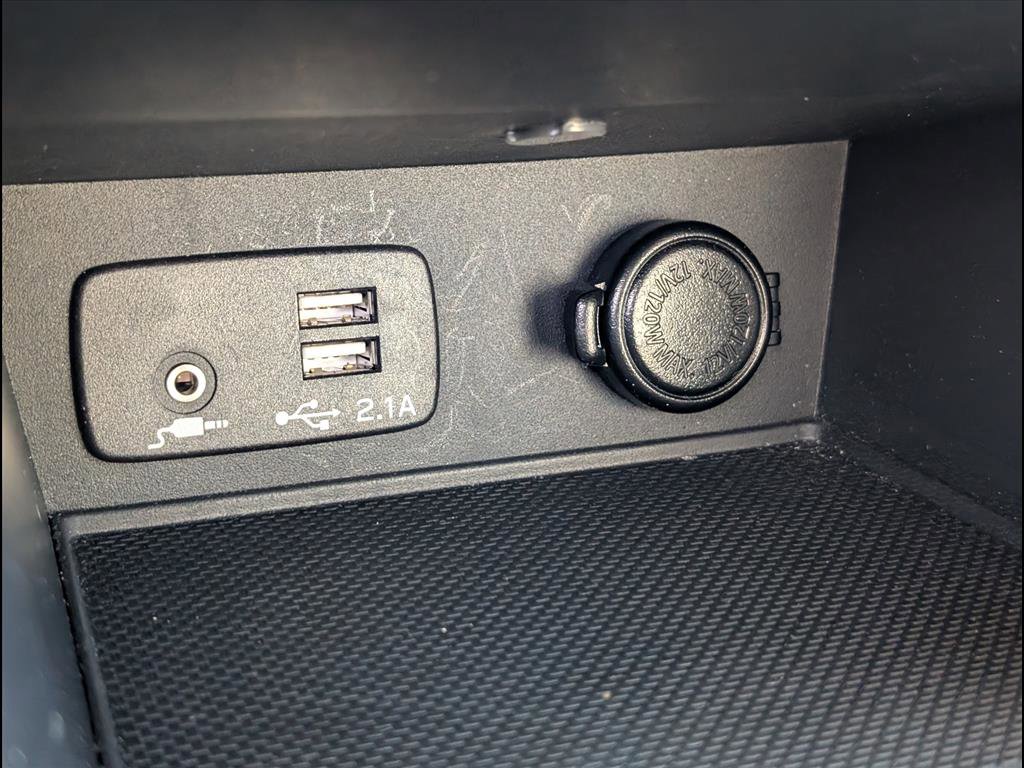 Used 2022 Subaru Crosstrek 2.5i Sport w/ Moonroof Package image 17