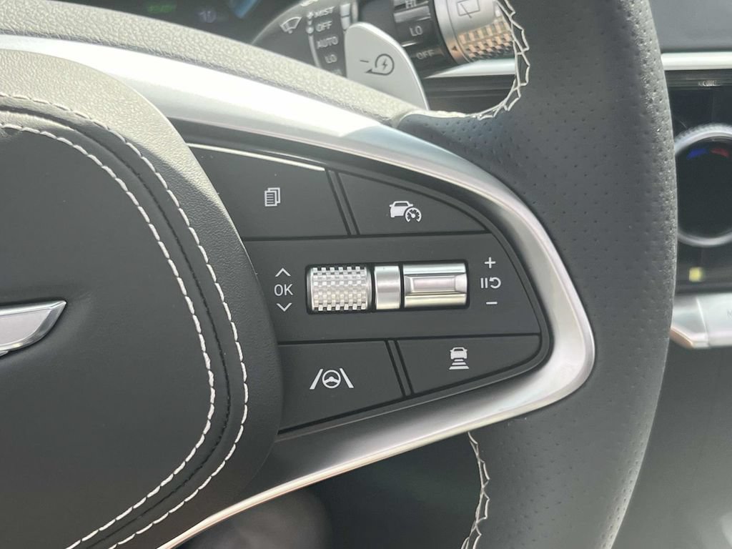 New 2025 Genesis Electrified GV70 w/ Prestige Package AWD/4WD image 22