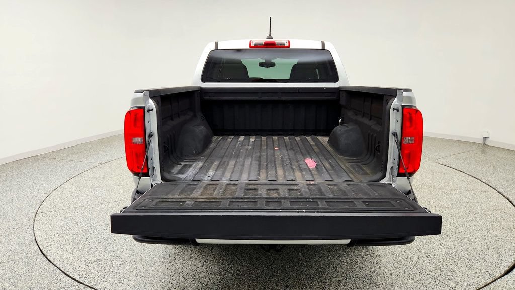 Used 2020 Chevrolet Colorado W/T w/ Custom Special Edition RWD image 21