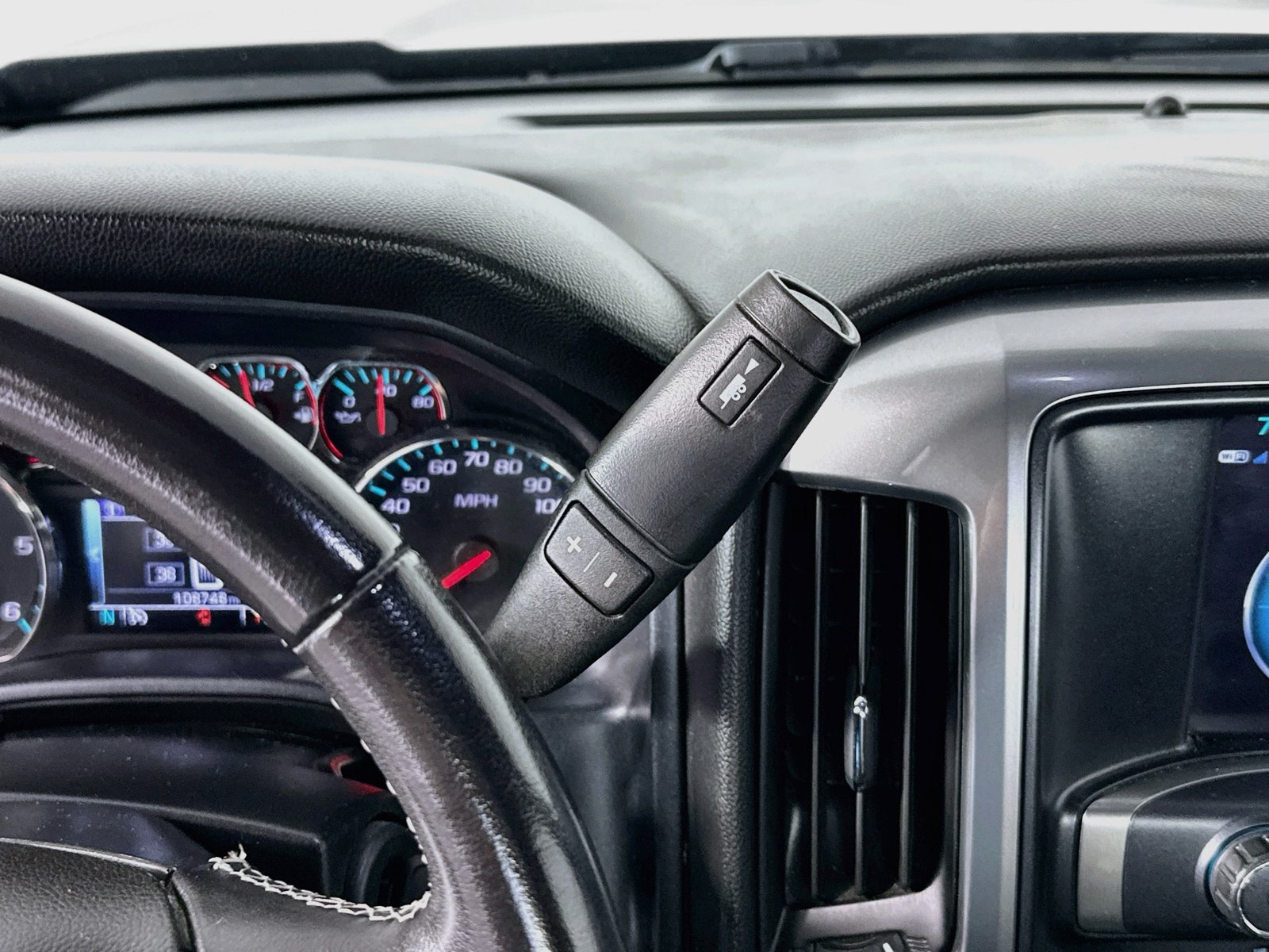 Used 2019 Chevrolet Silverado 1500 LT w/ All Star Edition AWD/4WD image 16