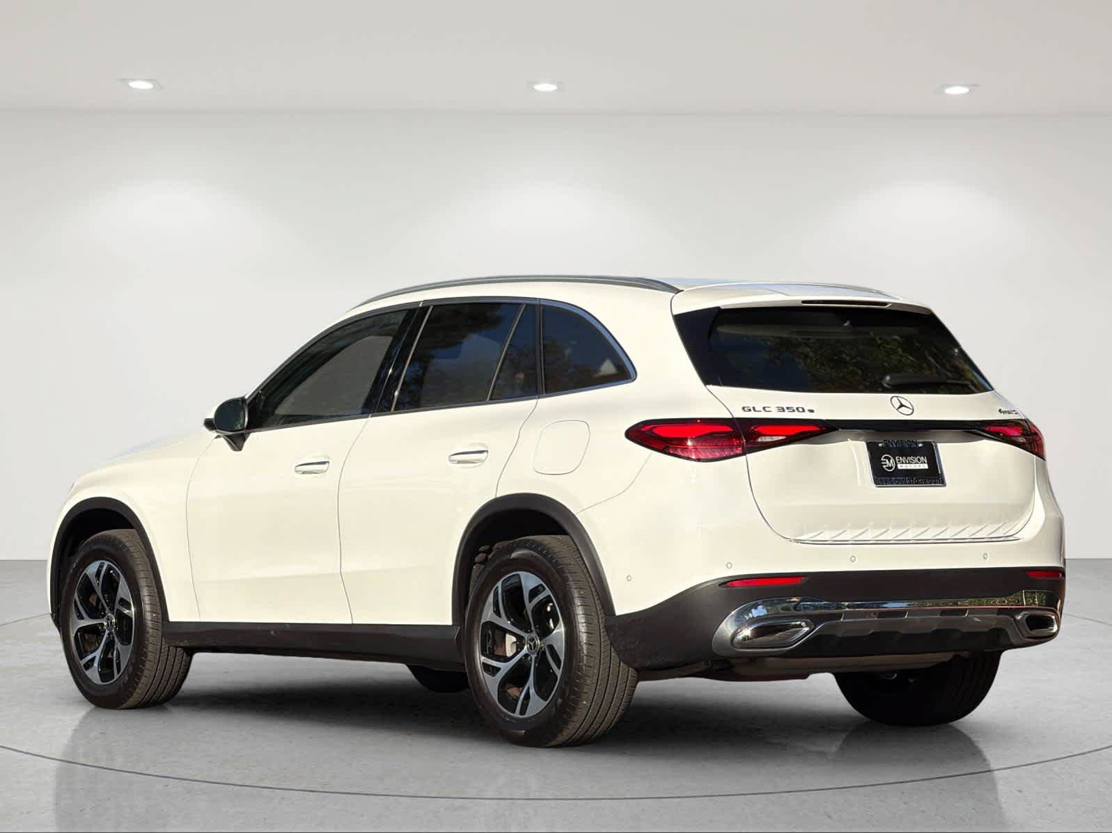 Certified 2025 Mercedes-Benz GLC 350e 4MATIC image 3