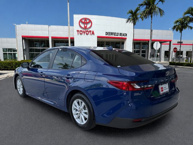 Used 2026 Toyota Camry LE FWD image 5