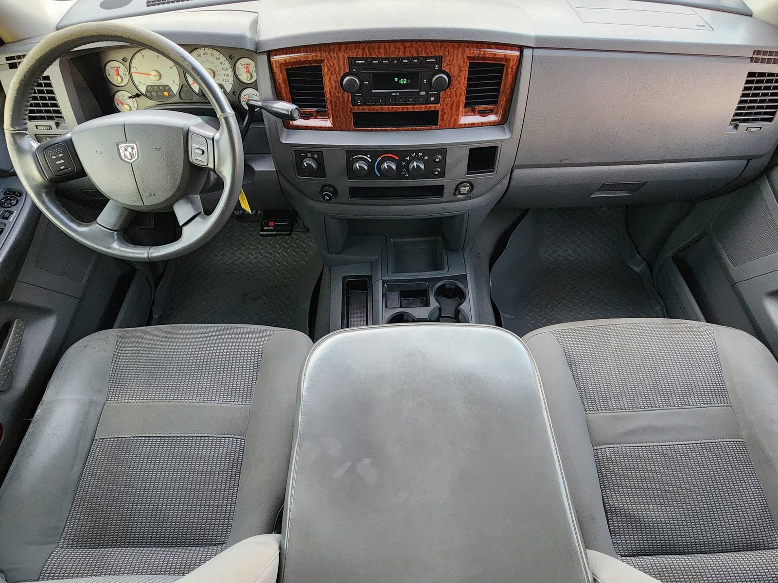 Used 2006 Dodge Ram 2500 Truck SLT image 27