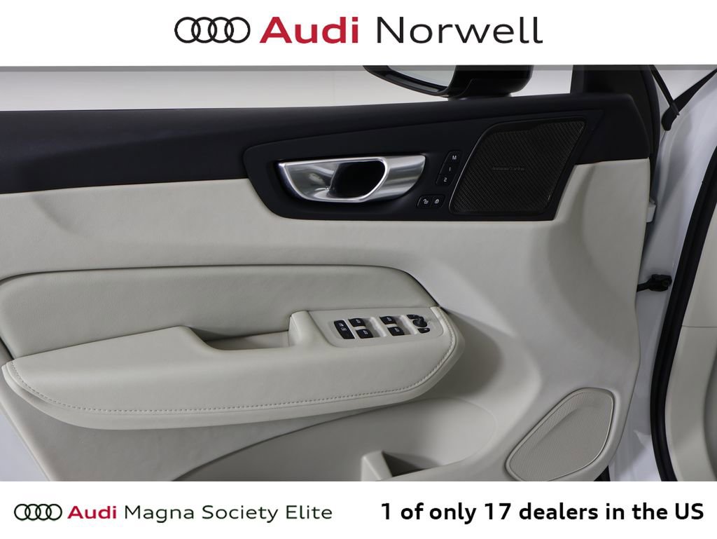 Used 2024 Volvo XC60 T8 Ultimate w/ Protection Package Premier AWD/4WD image 19