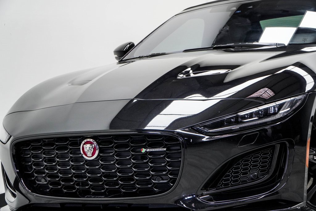 Used 2021 Jaguar F-TYPE R-Dynamic image 3
