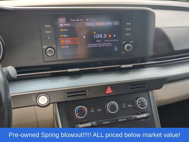 Used 2022 Kia Carnival LX FWD image 30