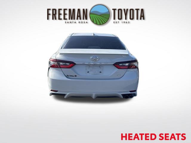 Used 2024 Toyota Camry SE w/ Cold Weather Package FWD image 6