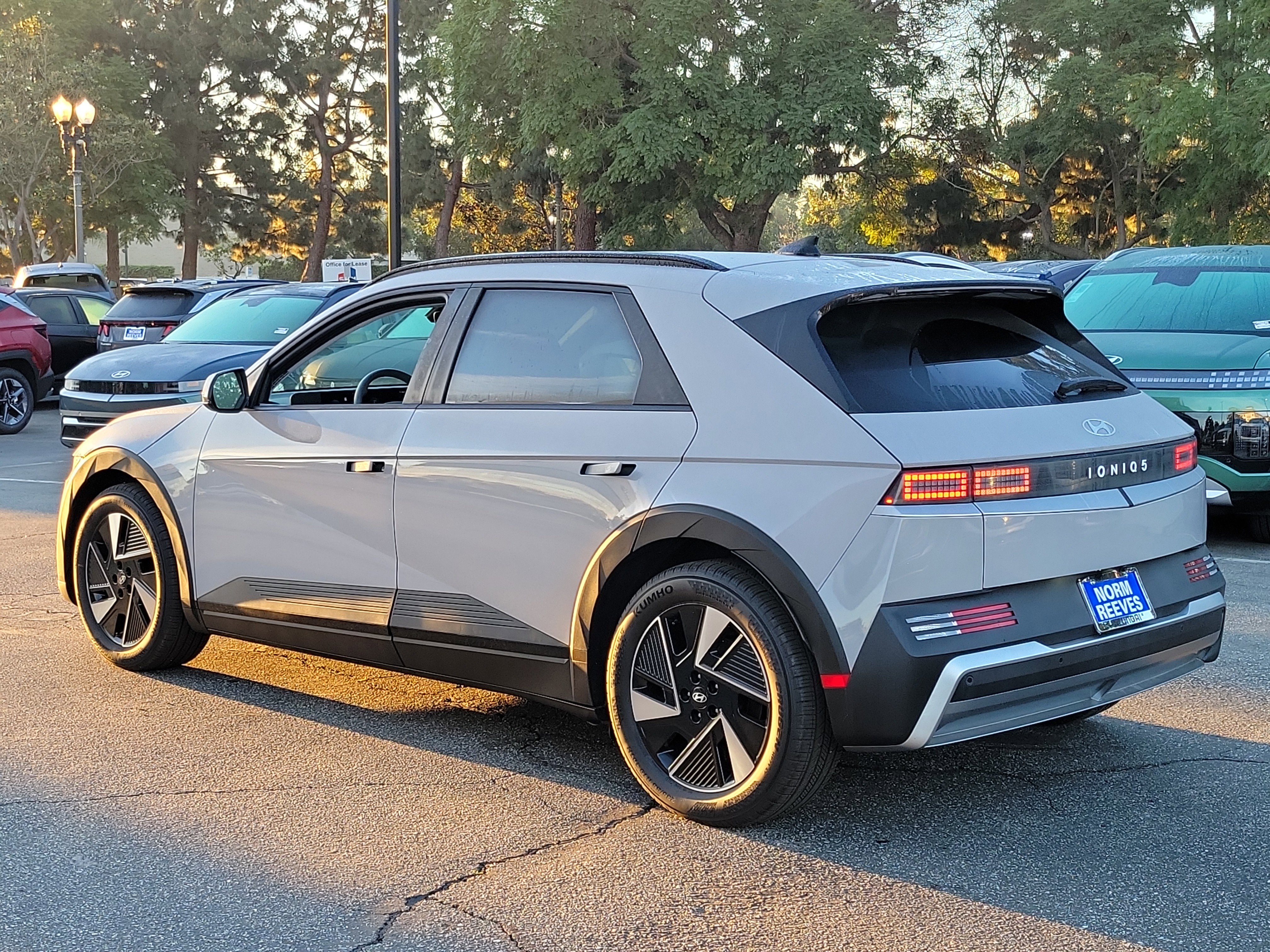 Certified 2025 Hyundai Ioniq 5 SEL image 29