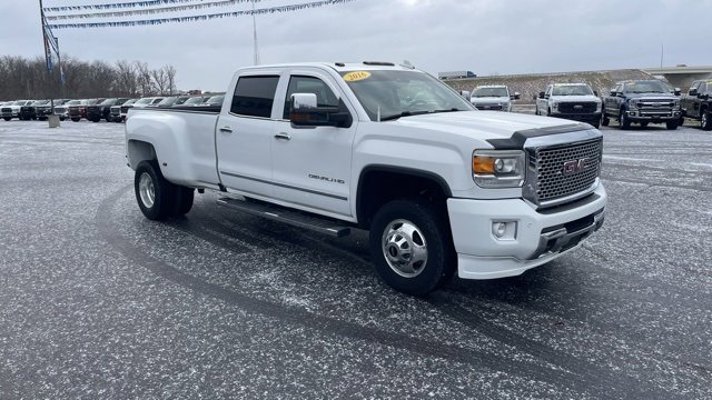 Used 2016 GMC Sierra 3500 Denali image 8