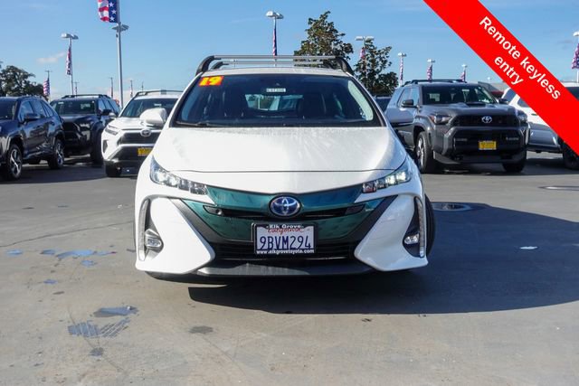 Certified 2019 Toyota Prius Prime Advanced image 3