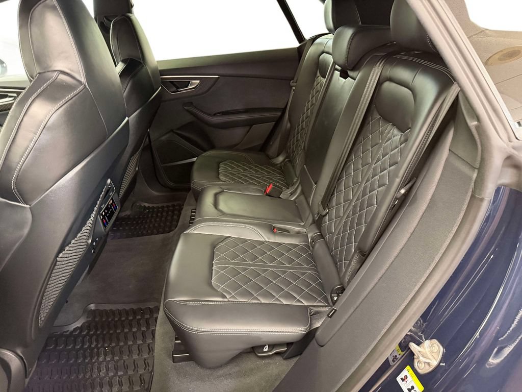 Used 2024 Audi SQ8 Premium Plus AWD/4WD image 18