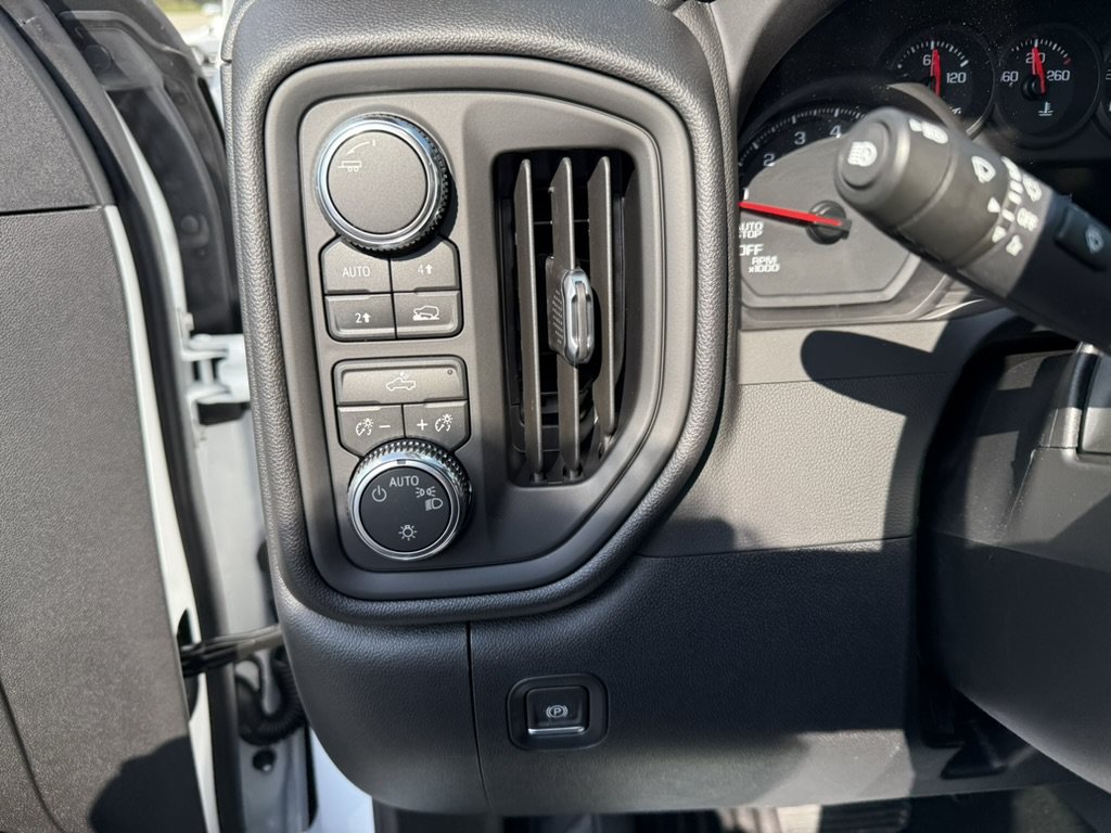 New 2026 GMC Sierra 1500 Pro w/ Graphite Edition AWD/4WD image 15