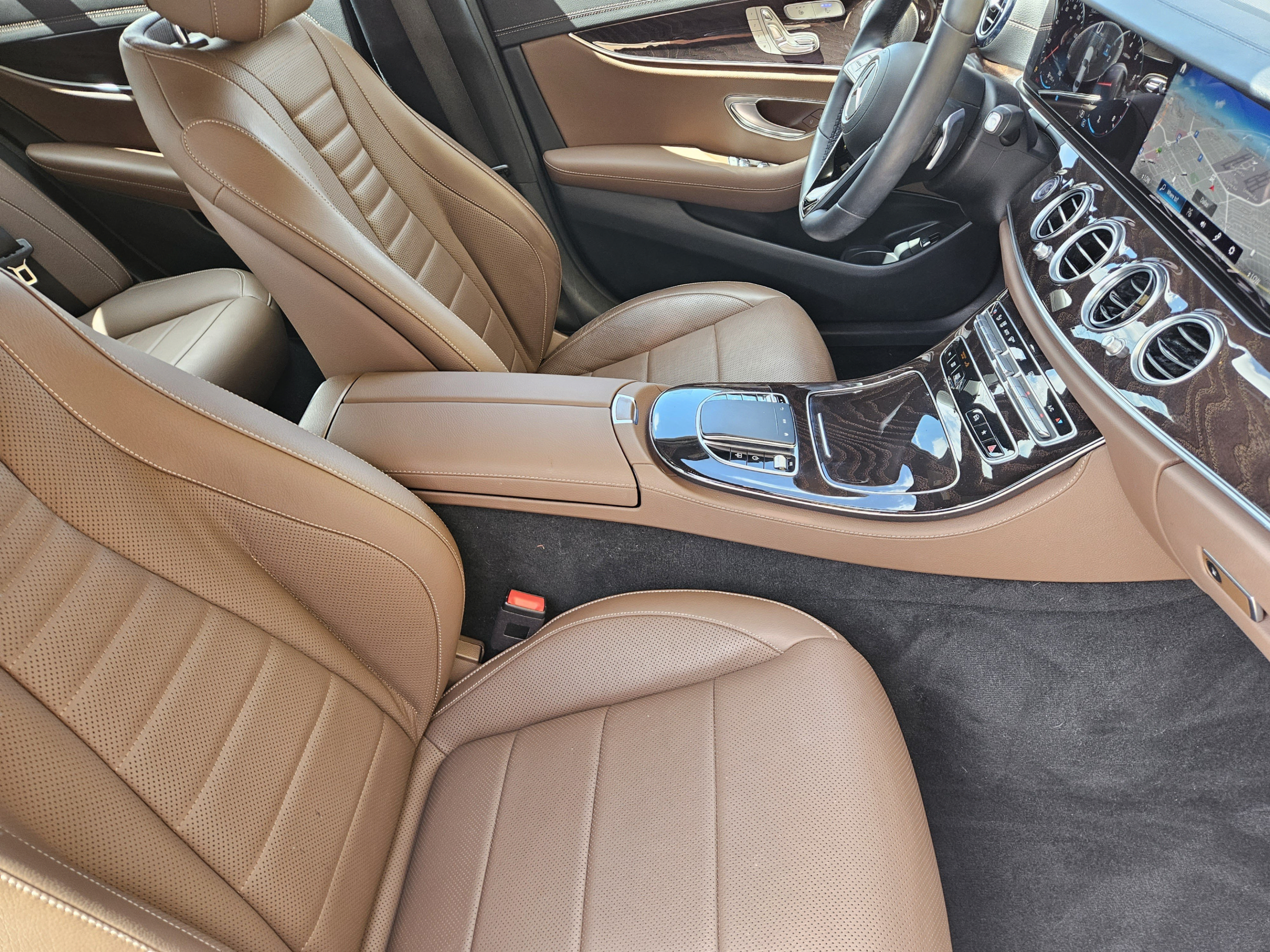 Used 2021 Mercedes-Benz E 350 Sedan image 15