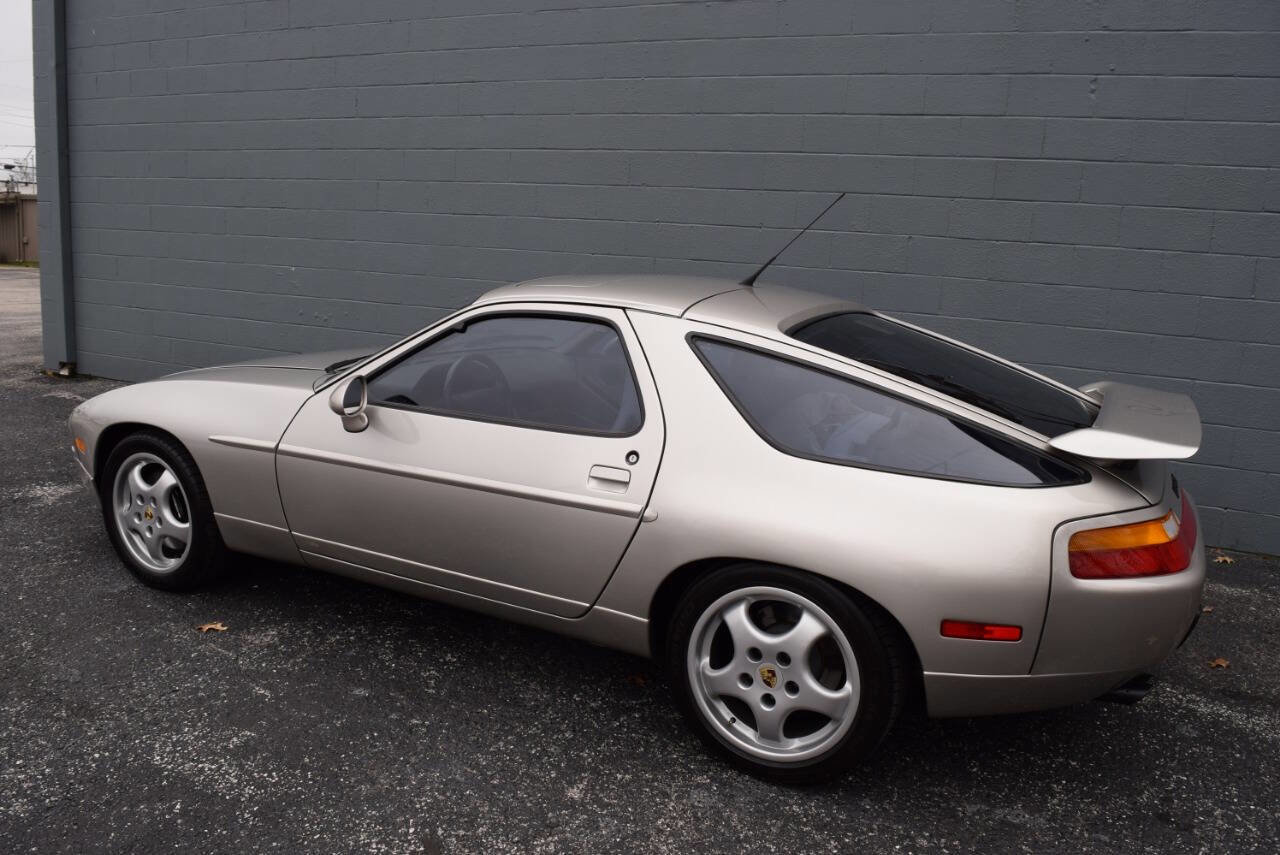 Used 1993 Porsche 928 GTS RWD image 9
