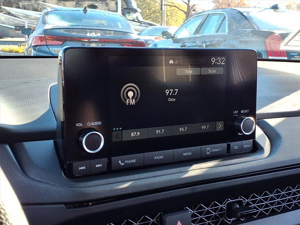 Used 2023 Honda Accord LX image 17