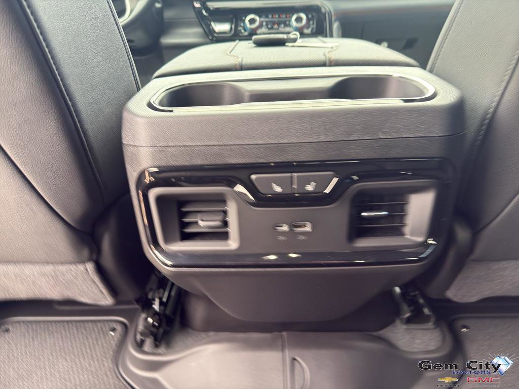 New 2026 GMC Sierra 3500 AT4 w/ AT4 Premium Plus Package image 12