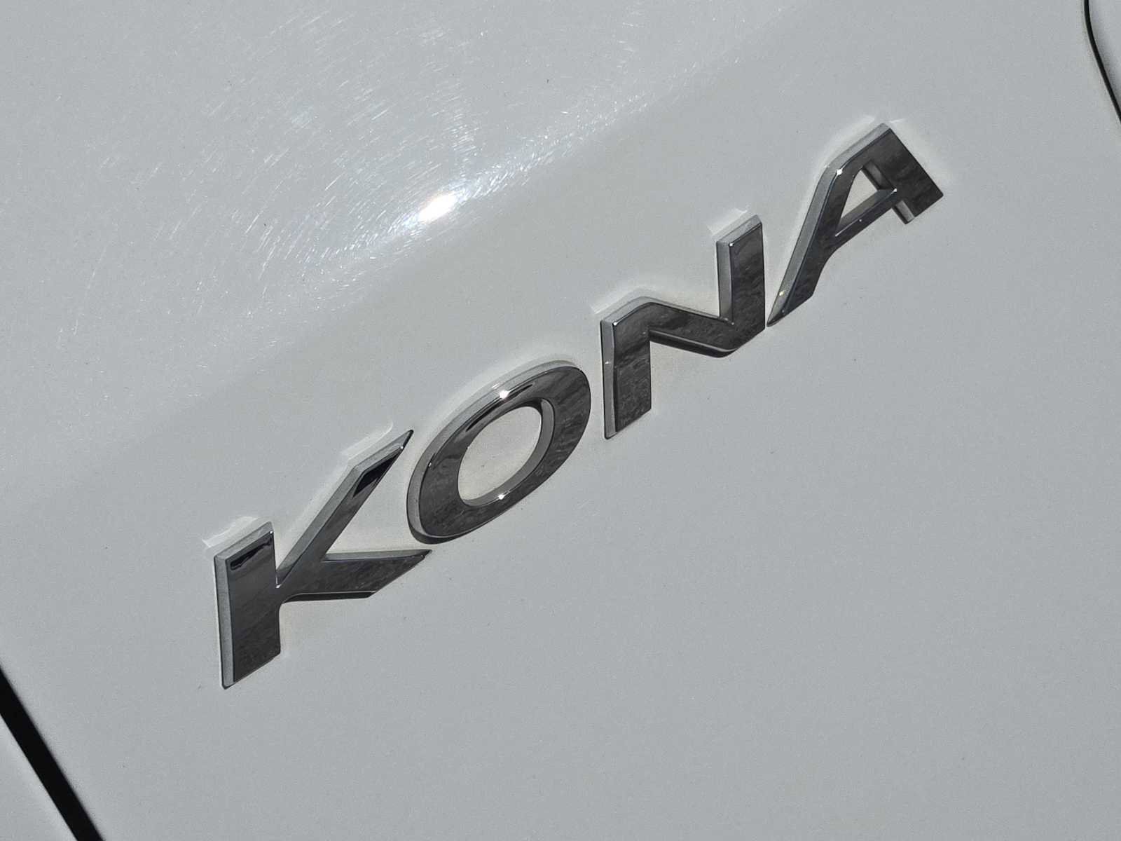 Used 2021 Hyundai Kona Ultimate FWD image 10