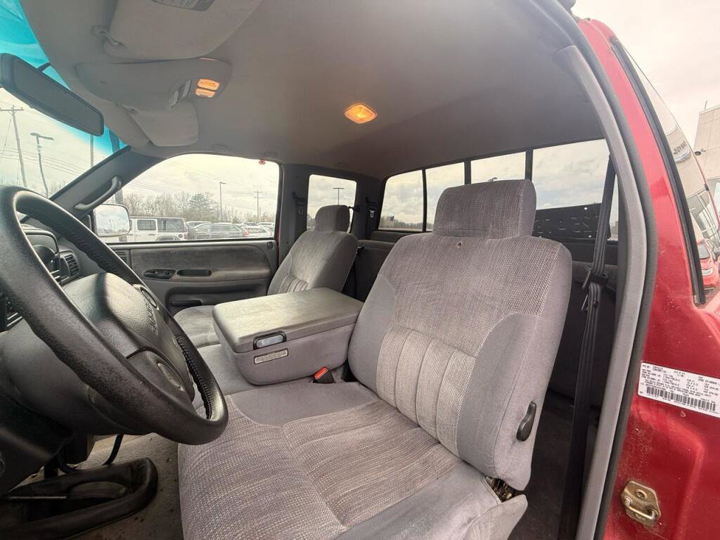Used 1997 Dodge Ram 2500 Truck 4x4 Club Cab image 10