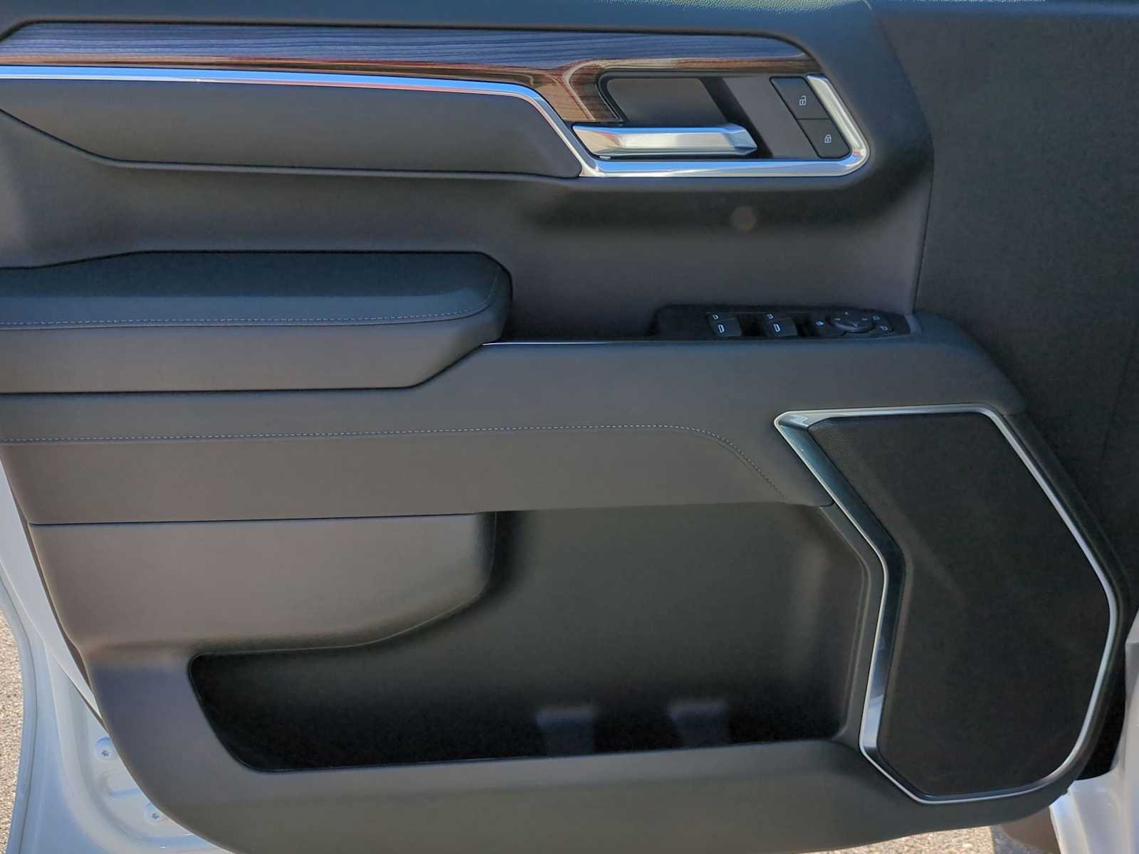 New 2026 Chevrolet Silverado 1500 LT RWD image 10