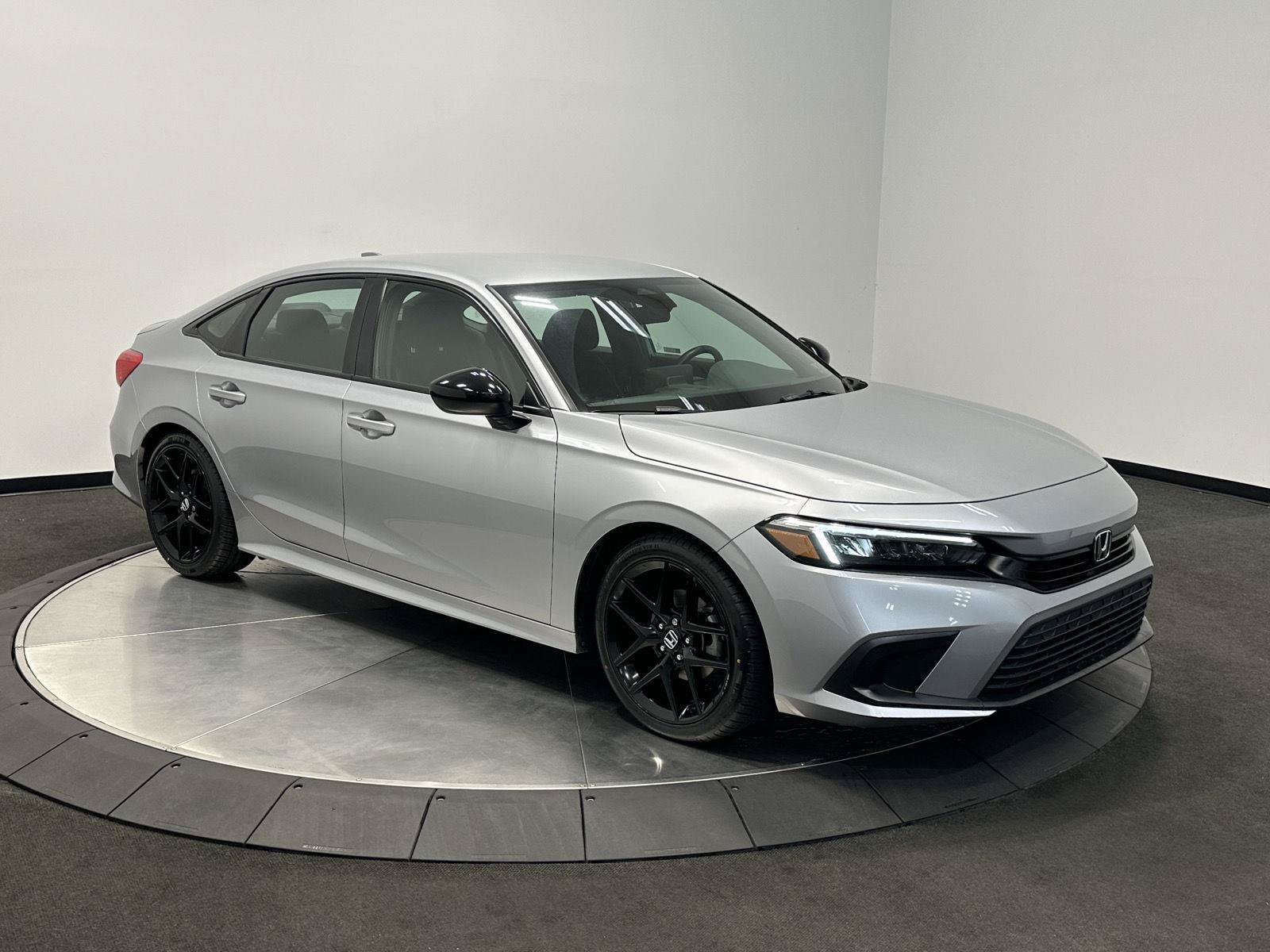 Certified 2024 Honda Civic Sport image 2
