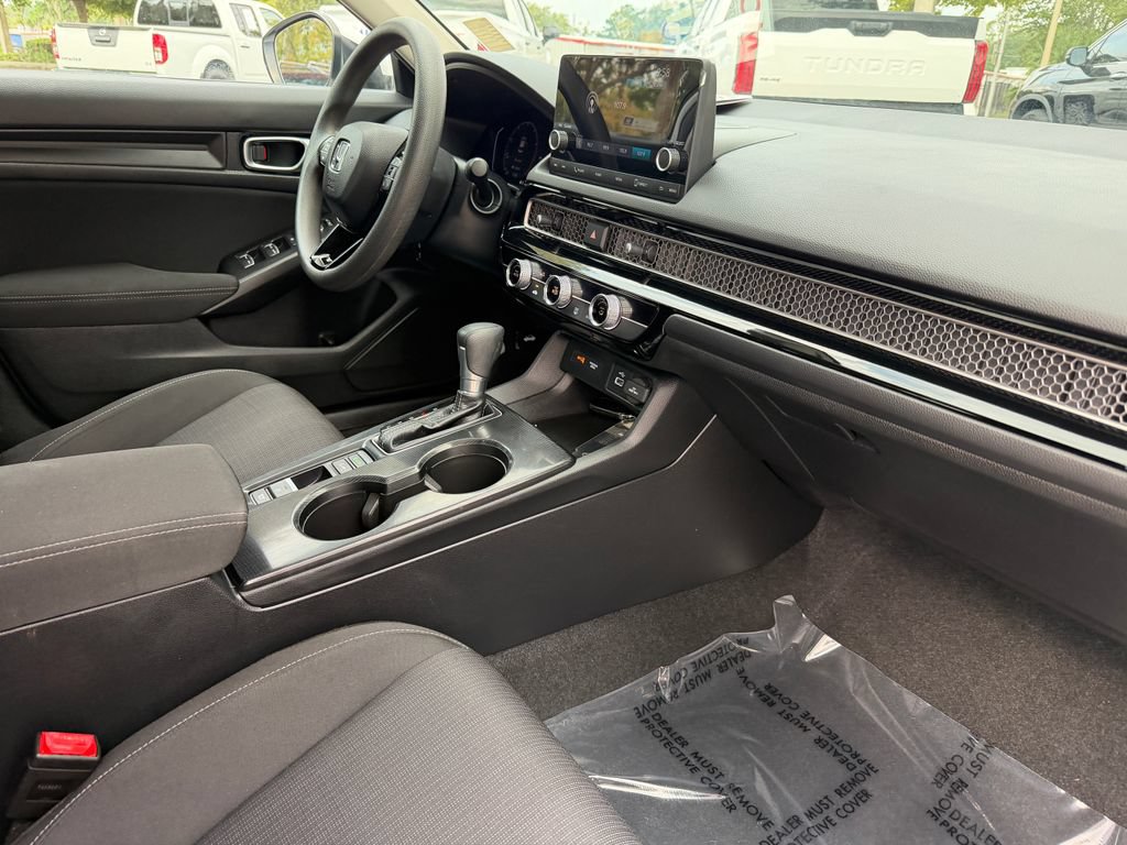 Used 2022 Honda Civic LX image 10