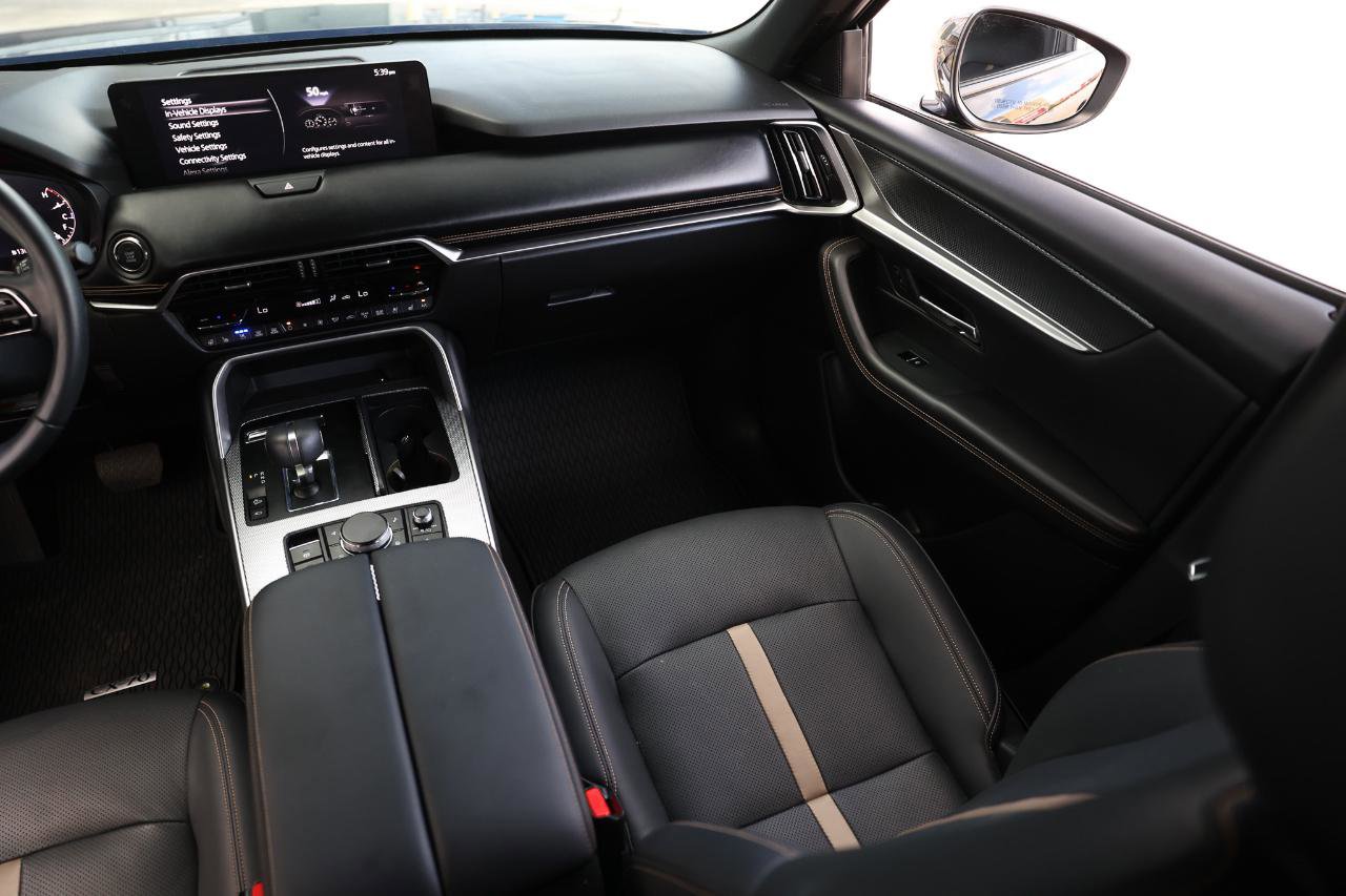 Used 2025 MAZDA CX-70 3.3 Turbo S w/ Premium Package image 23