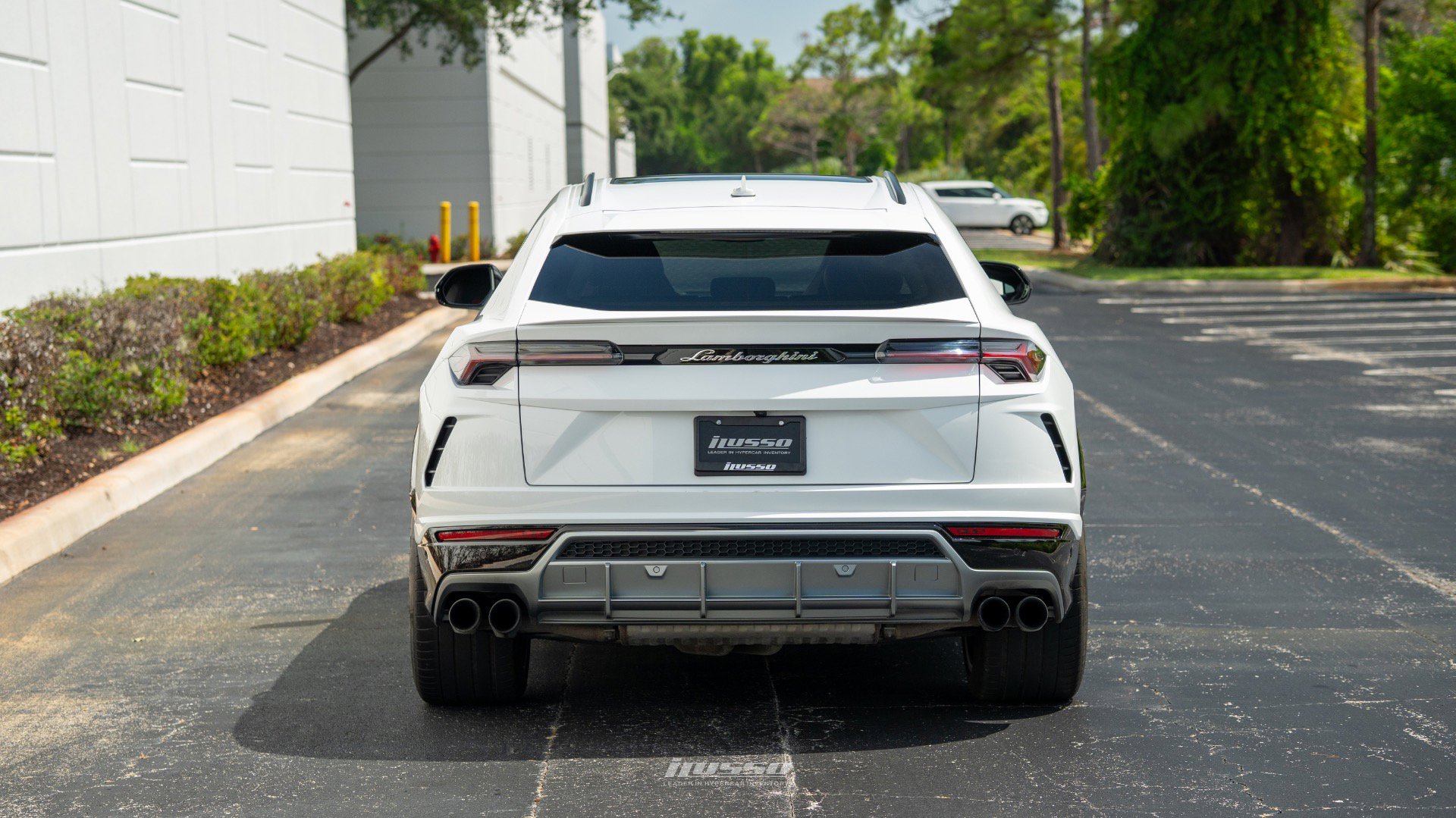 Used 2021 Lamborghini Urus image 13