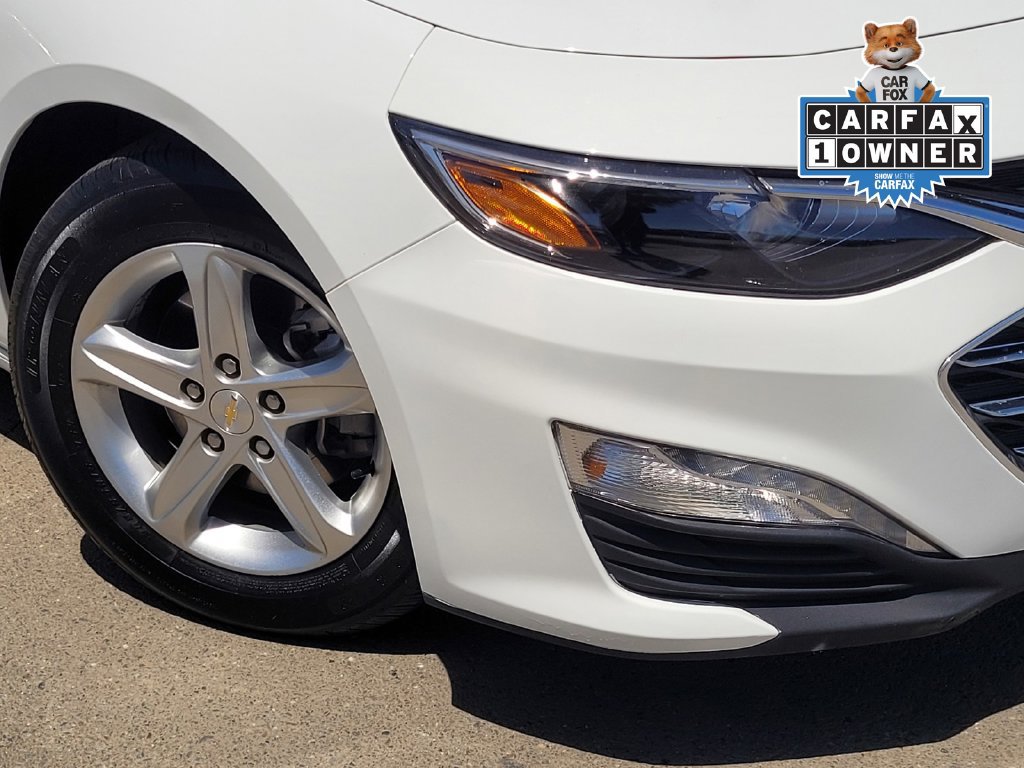Used 2022 Chevrolet Malibu LT FWD image 9