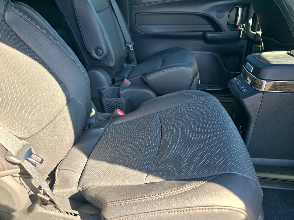New 2026 Toyota Sienna Platinum AWD/4WD image 22