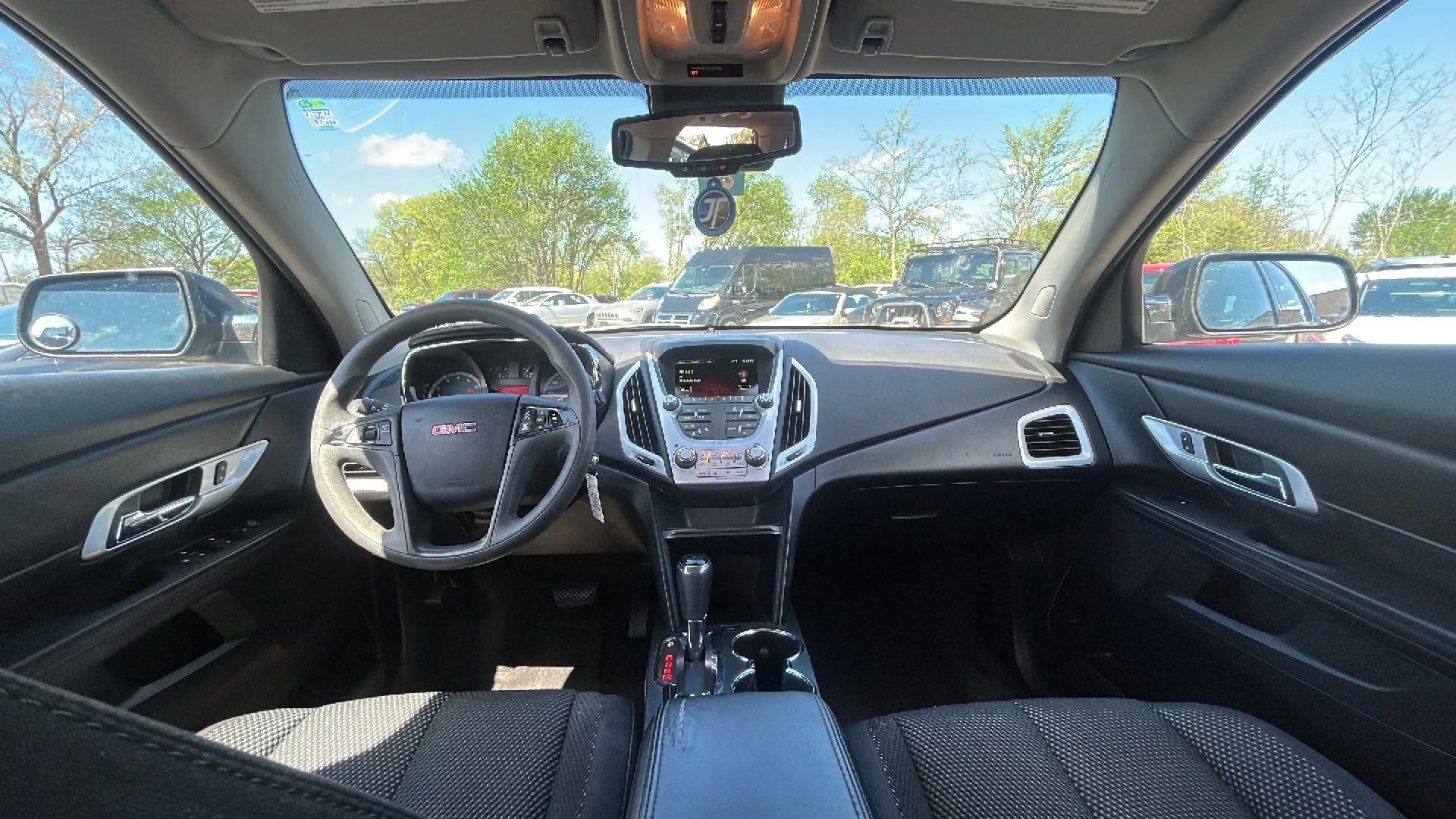 Used 2016 GMC Terrain SLE image 31