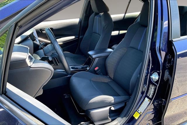 Used 2022 Toyota Corolla SE w/ SE Premium Package FWD image 18