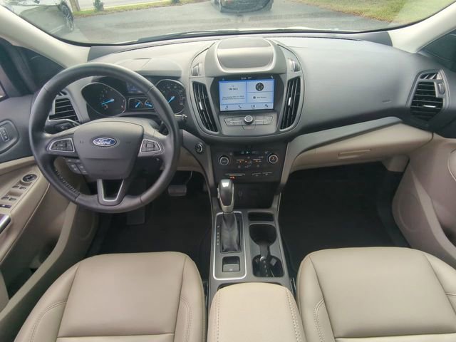 Certified 2019 Ford Escape SEL FWD image 16