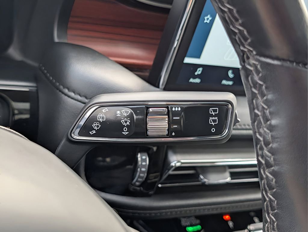 Certified 2023 Lincoln Nautilus Reserve w/ Luxury Package image 27