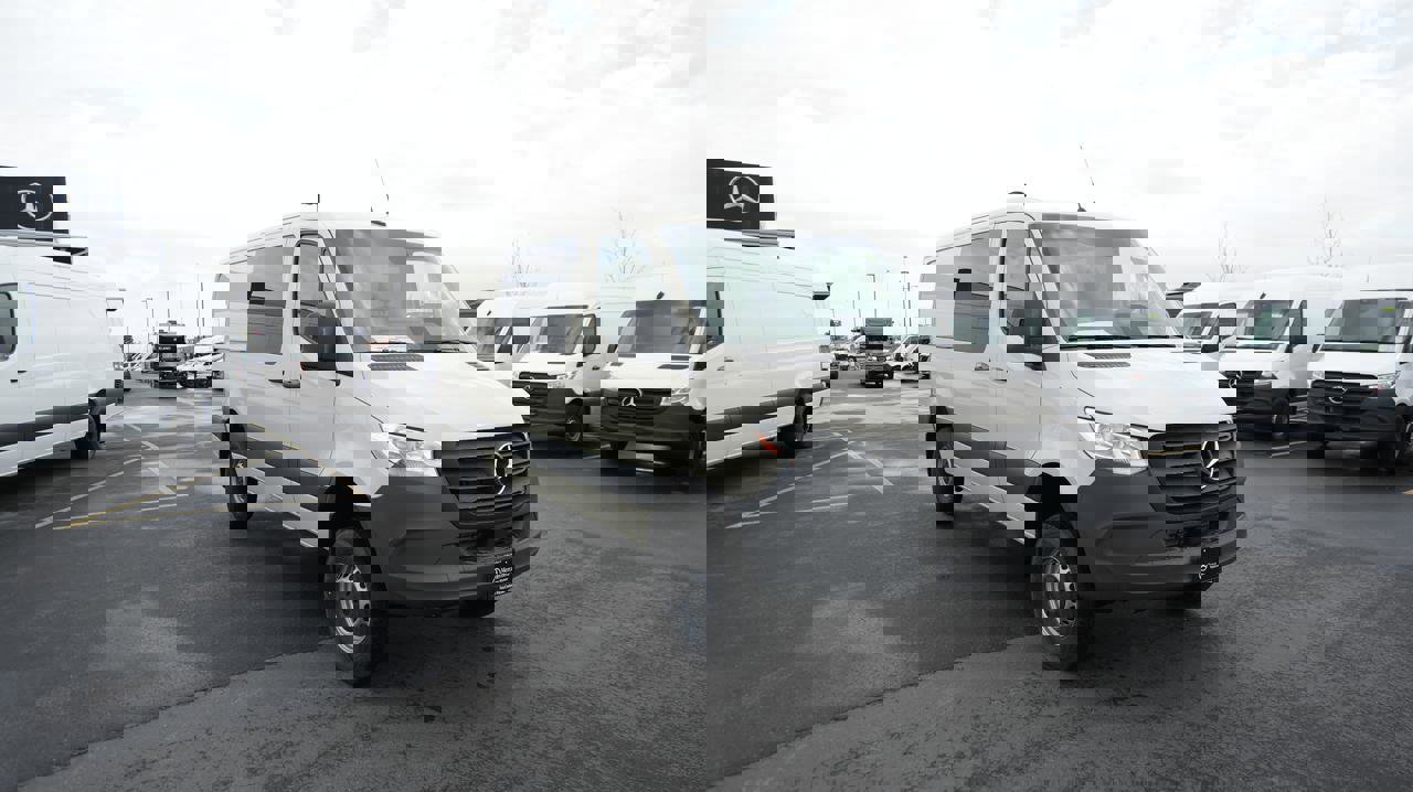 New 2026 Mercedes-Benz Sprinter 144 Cargo image 3