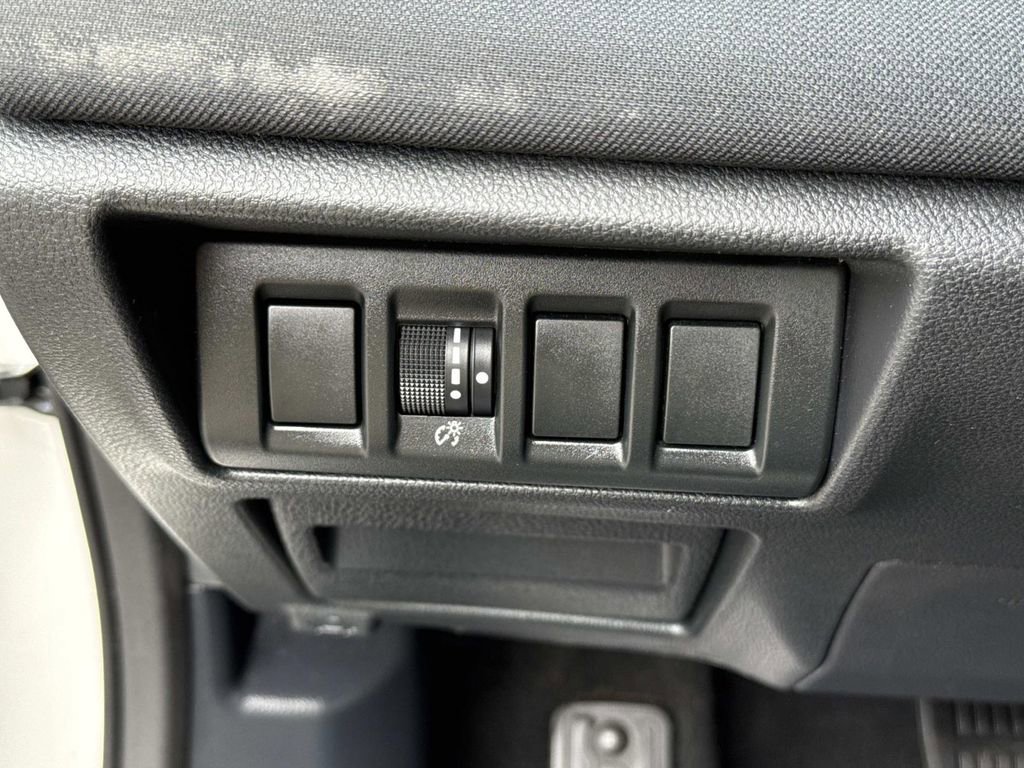 Used 2023 Subaru Outback AWD/4WD image 38