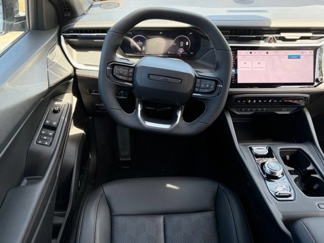 New 2026 Jeep Cherokee Overland w/ Advanced Pro Tech Group AWD/4WD image 38