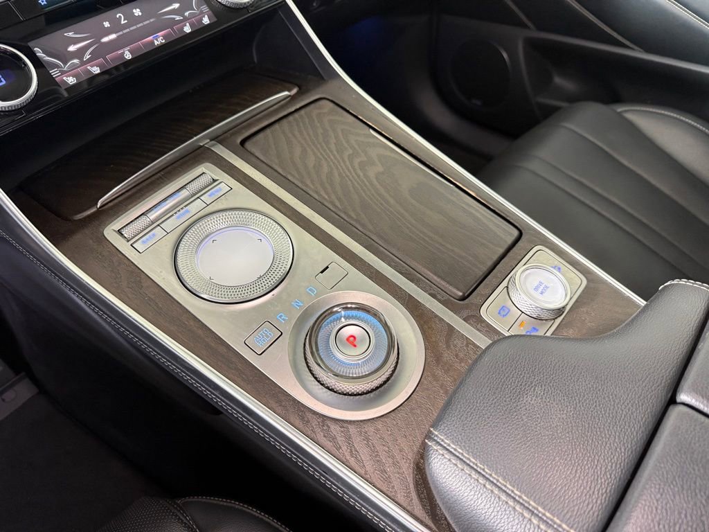 Used 2022 Genesis GV80 2.5T w/ Advanced Package 03 image 16